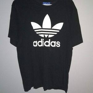 Adidas T-Shirt
